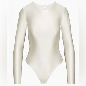Babaton satinette crew neck bodysuit